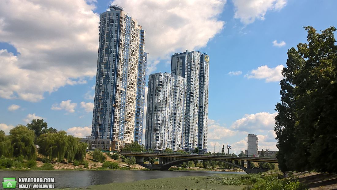 Sell 3-room apartment. Киев,  Воссоединения пр — photo 1