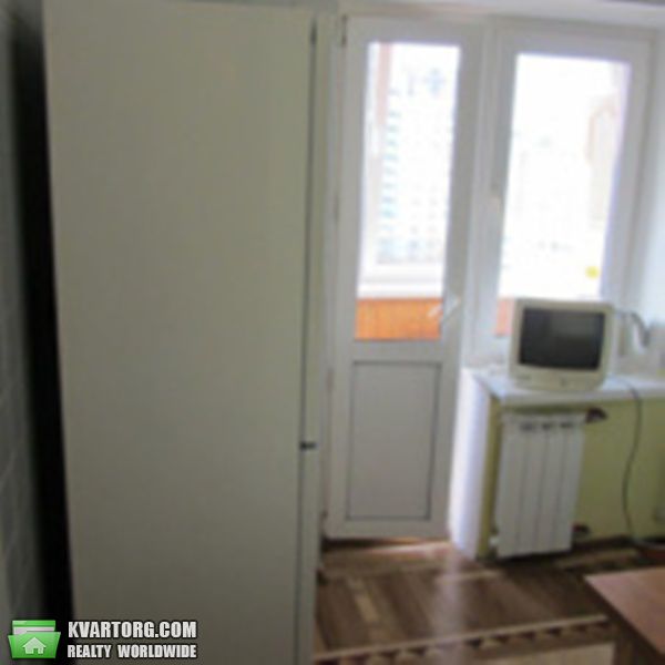 Sell 2-room apartment. Киев, Иорданская — photo 8