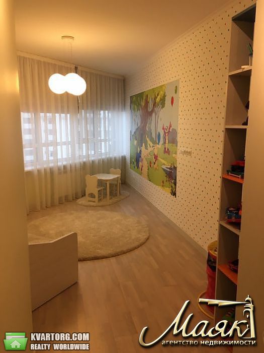 Sell 2-room apartment. Киев,  Щорса — photo 4