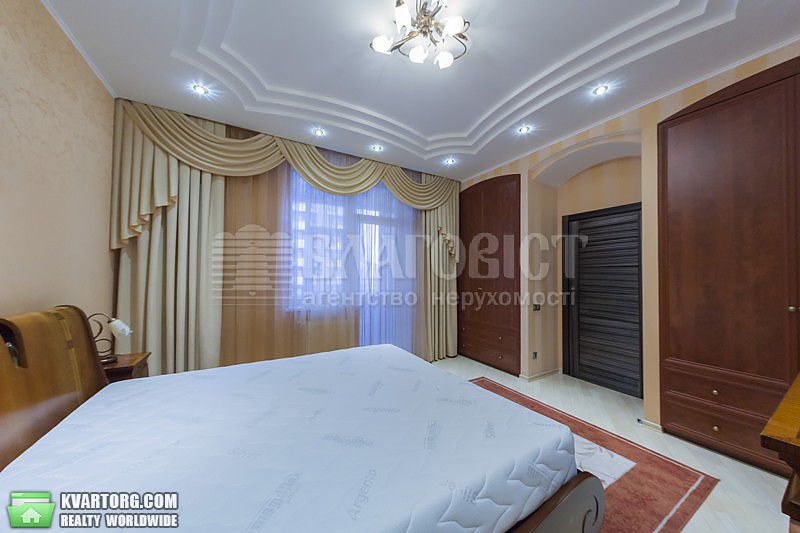 Rent out 3-room apartment. Киев,  Леси Украинки бул — photo 3