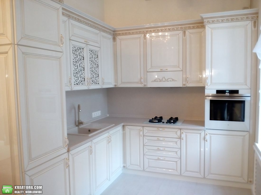 Rent out 2-room apartment. Киев,  Владимирская — photo 7