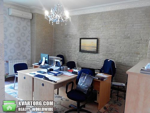 Rent out office. Киев, б-р Т.Шевченко — photo 1