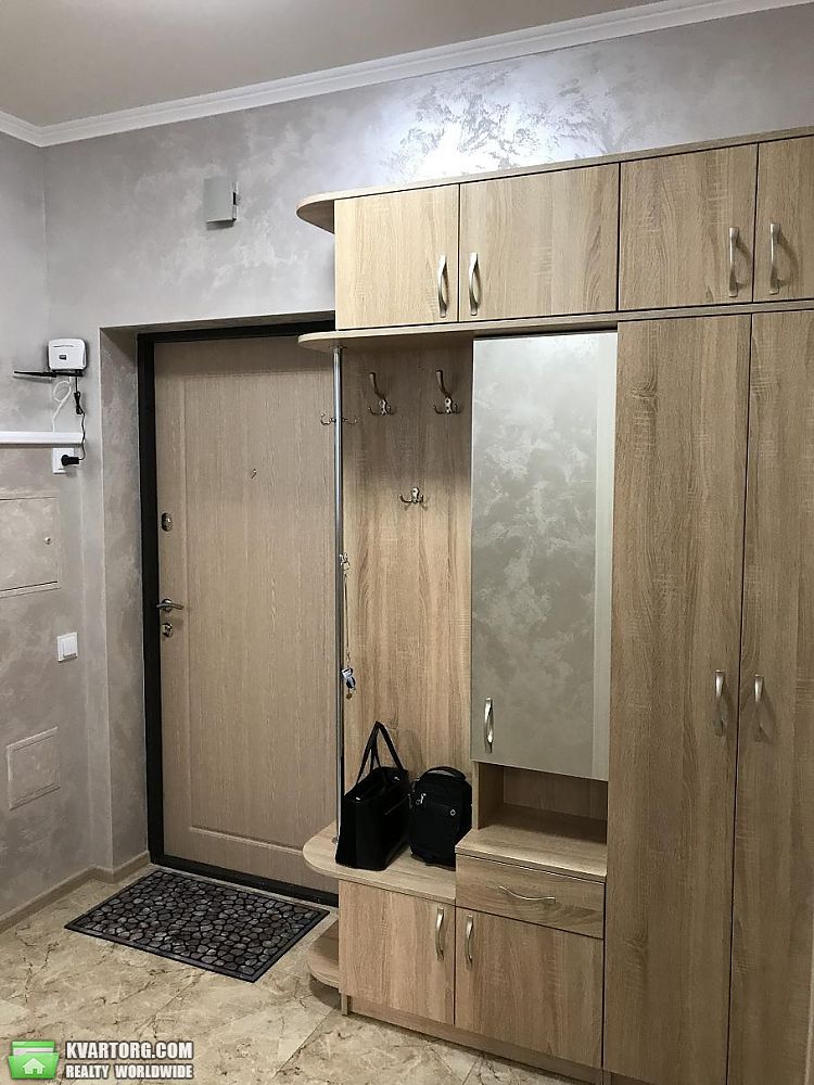 Rent out 1-room apartment. Киев,  Александровская — photo 8