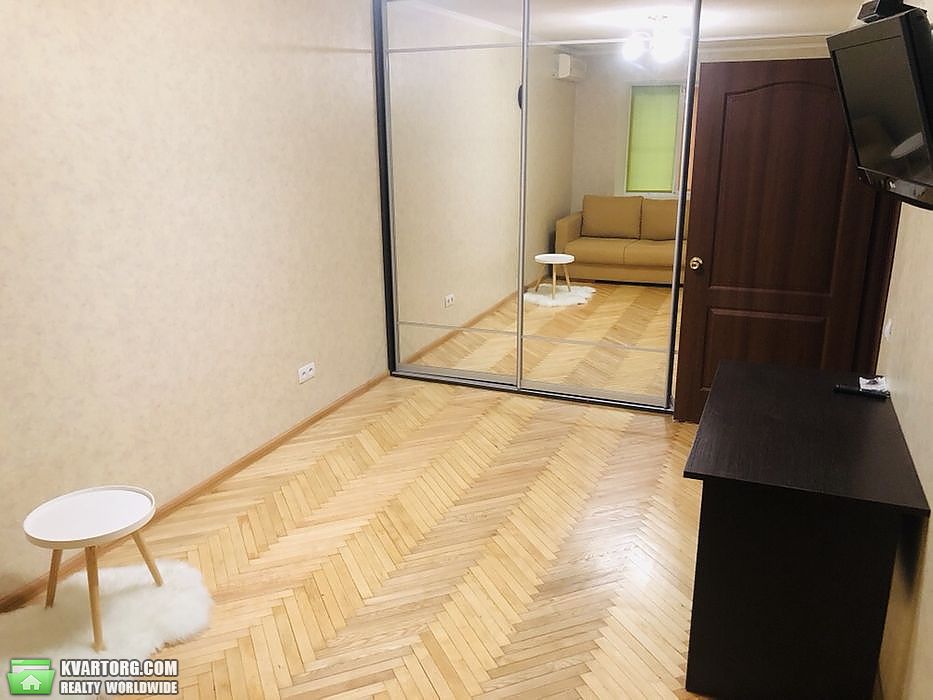 Sell 1-room apartment. Киев,  Шолуденко — photo 2