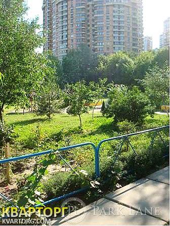 Sell 2-room apartment. Киев, Старонаводницкая — photo 4
