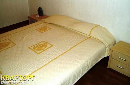 Rent out 2-room apartment. Киев,  Щорса — photo 1