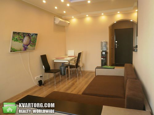 Sell 1-room apartment. Киев, Ужвий — photo 2