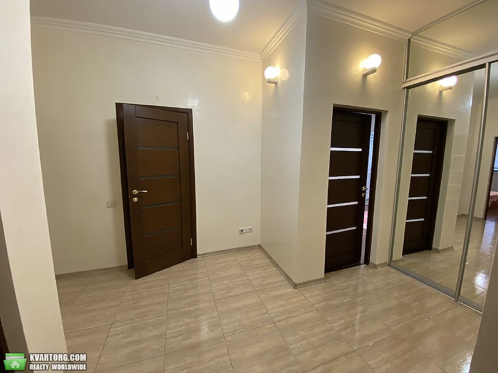 Sell 2-room apartment. Одесса, Небесної Сотні — photo 1