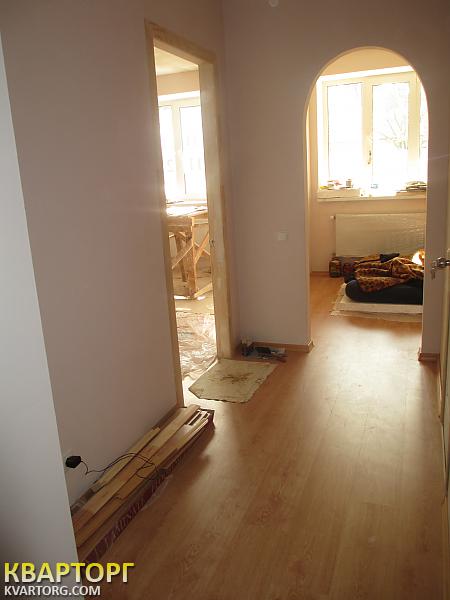 Rent out office. Буча, центр — photo 2