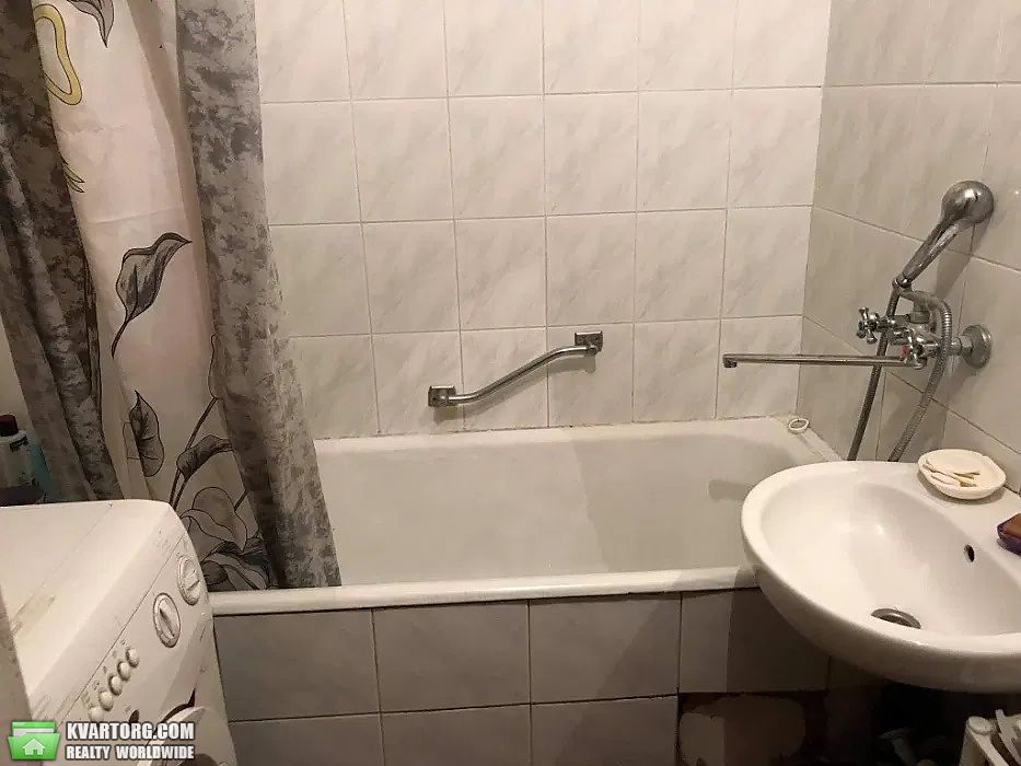 Sell 3-room apartment. Киев,  Ушинского — photo 8