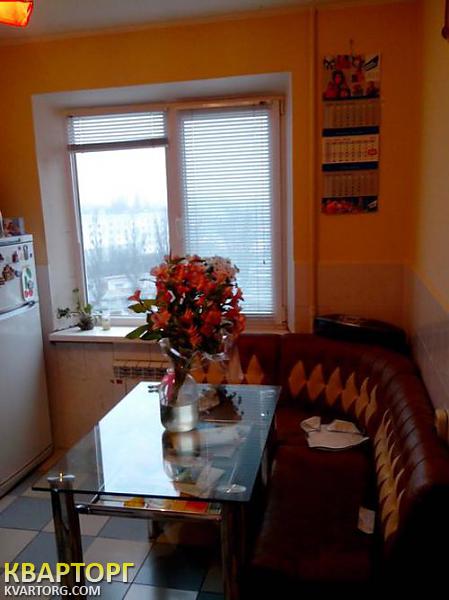 Sell 2-room apartment. Киев,  Сергиенко — photo 1