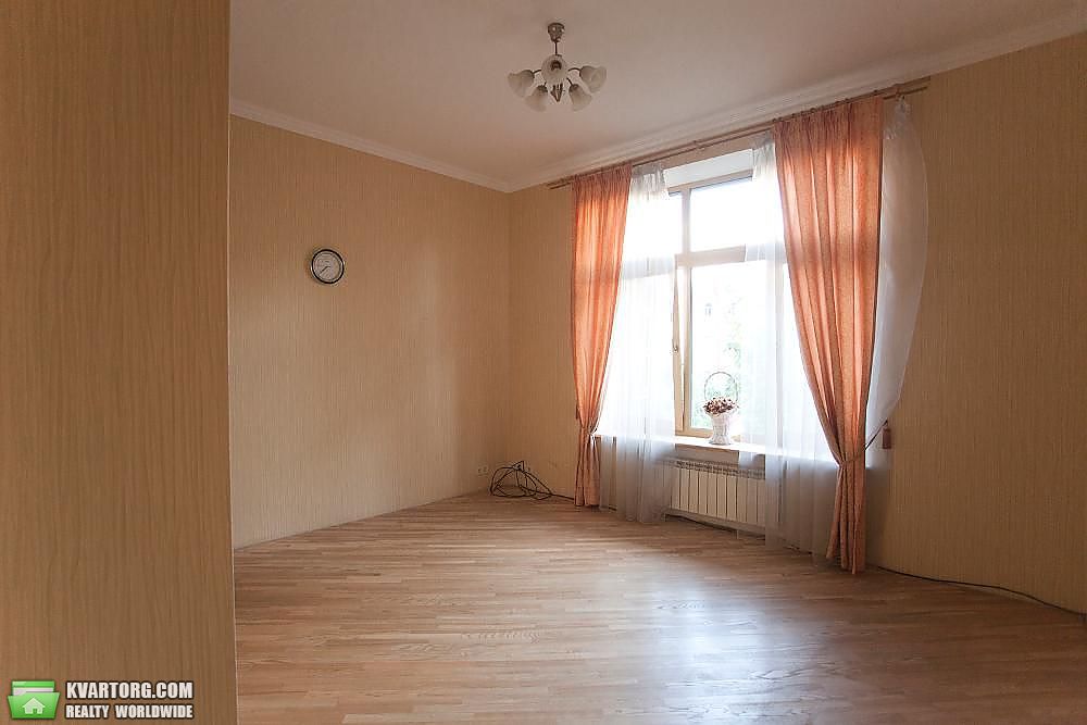 Rent out 3-room apartment. Киев,  Терещенковская — photo 5