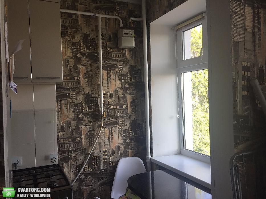 Sell 2-room apartment. Киев,  Набережно-Луговая — photo 6