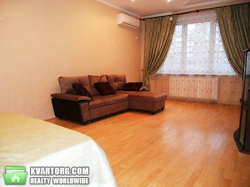 Rent out 1-room apartment. Киев, Героев Сталинграда пр — photo 2