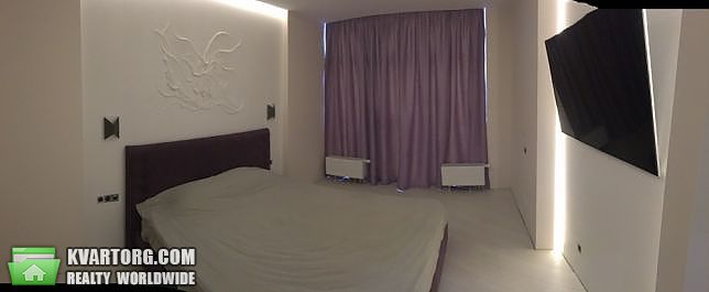 Sell 3-room apartment. Киев, Регенераторная — photo 1
