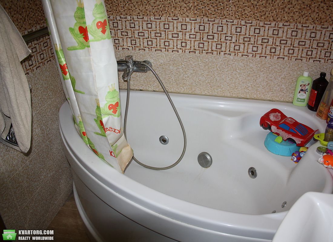 Sell 3-room apartment. Киев,  Радужная — photo 6