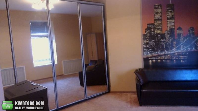 Sell 2-room apartment. Киев,  Межигорская — photo 4