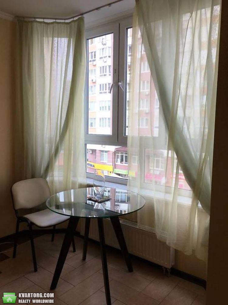 Rent out 1-room apartment. Киев,  Ахматовой — photo 7