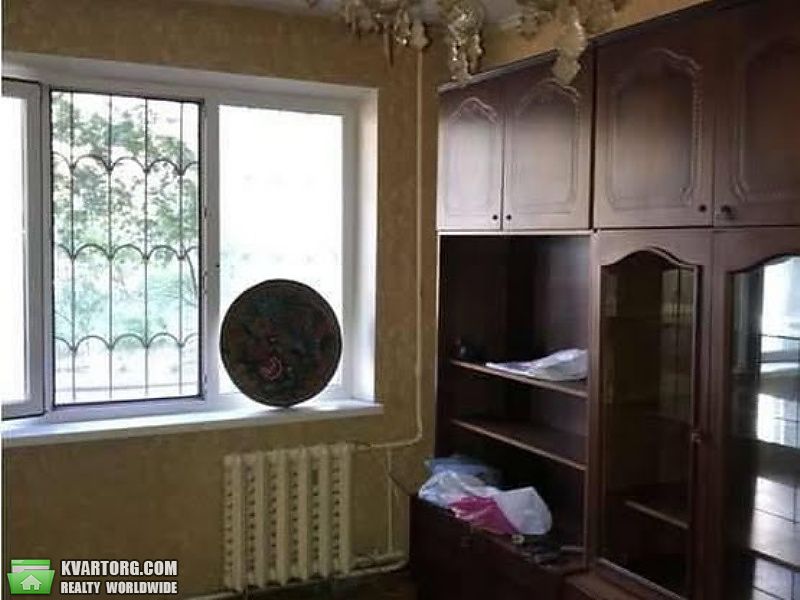 Sell 2-room apartment. Киев,  Днепровская наб — photo 2