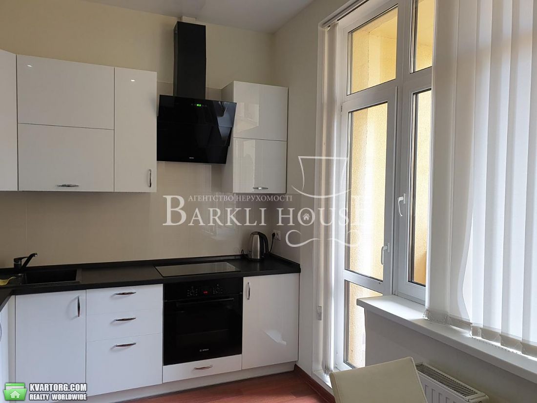 Rent out 3-room apartment. Киев, Черновола — photo 3