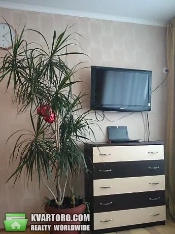 Rent out 1-room apartment. Киев,  Оболонский пр — photo 1