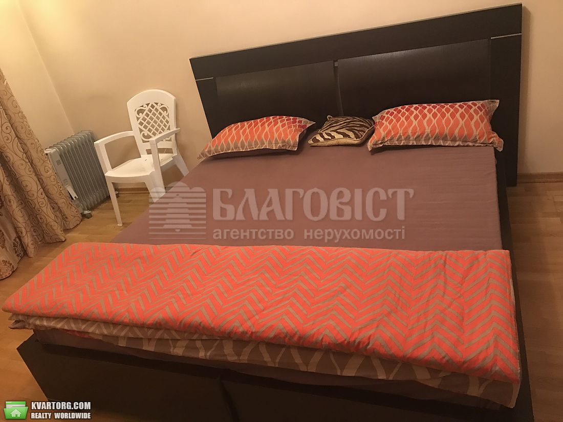 Rent out 3-room apartment. Киев,  Княжий Затон — photo 2