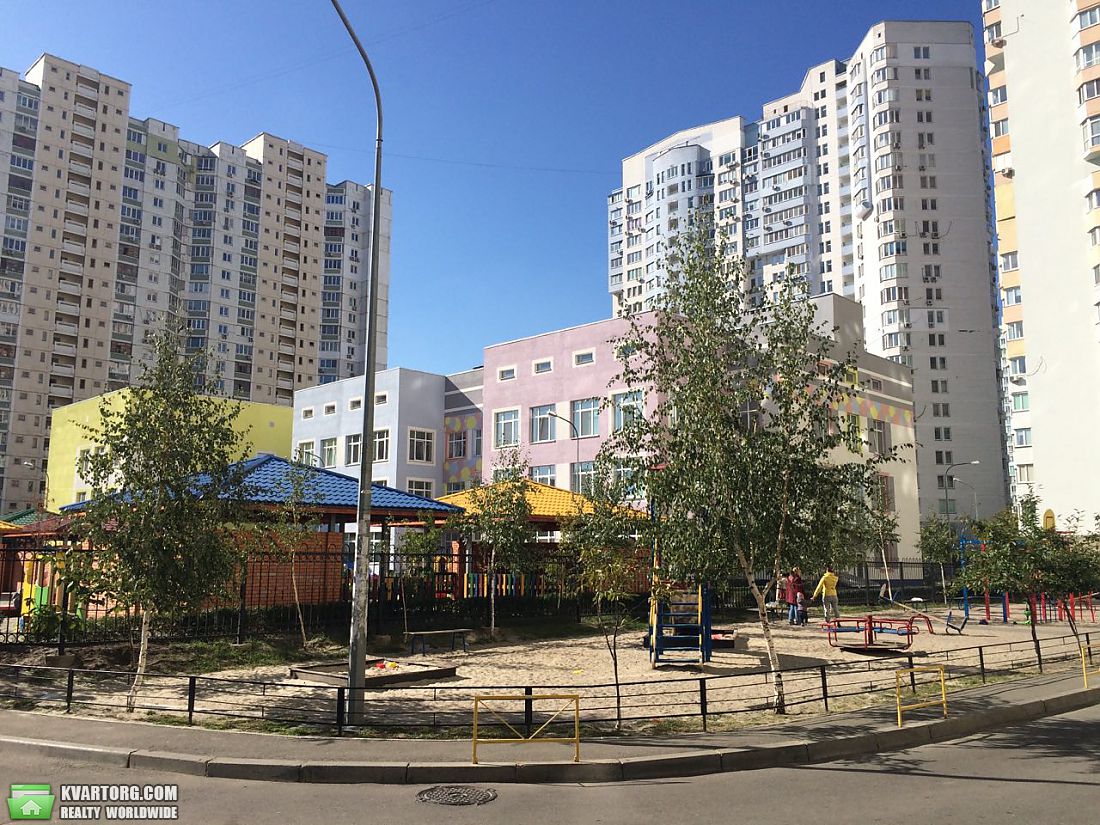 Sell 3-room apartment. Киев,  Драгоманова — photo 3