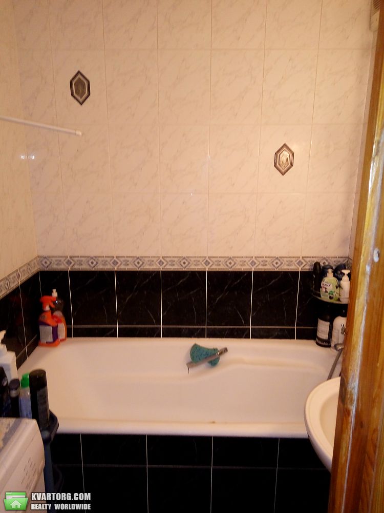 Sell 3-room apartment. Киев,  Здолбуновская — photo 8