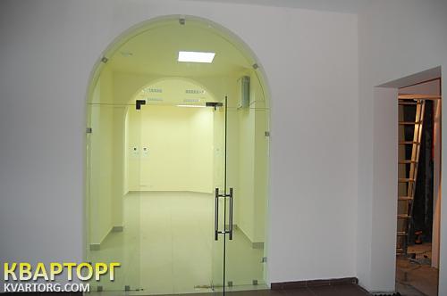 Rent out office. Киев, Жилянская — photo 1