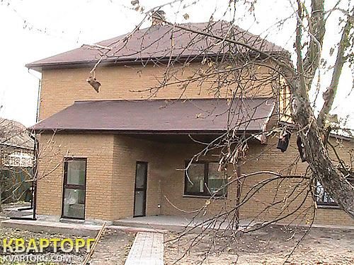 Rent out house. Киев,  Садовая Осокорки — photo 1