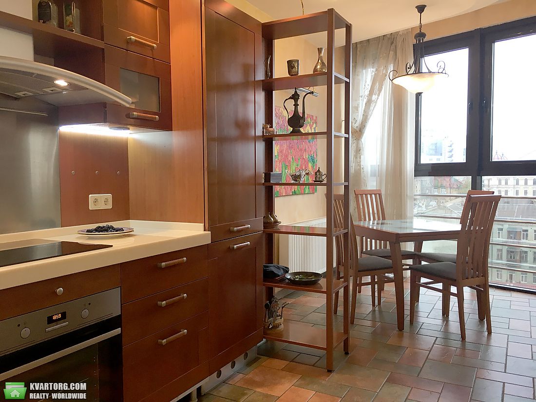 Rent out 4-room apartment. Киев, Паторжинского — photo 3