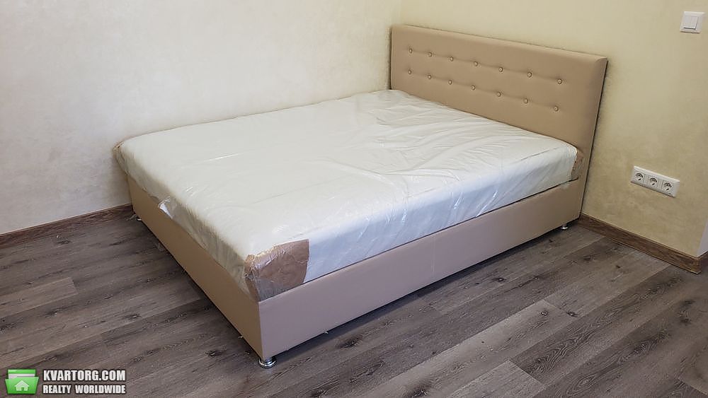 Rent out 1-room apartment. Киев, ревуцкого — photo 2
