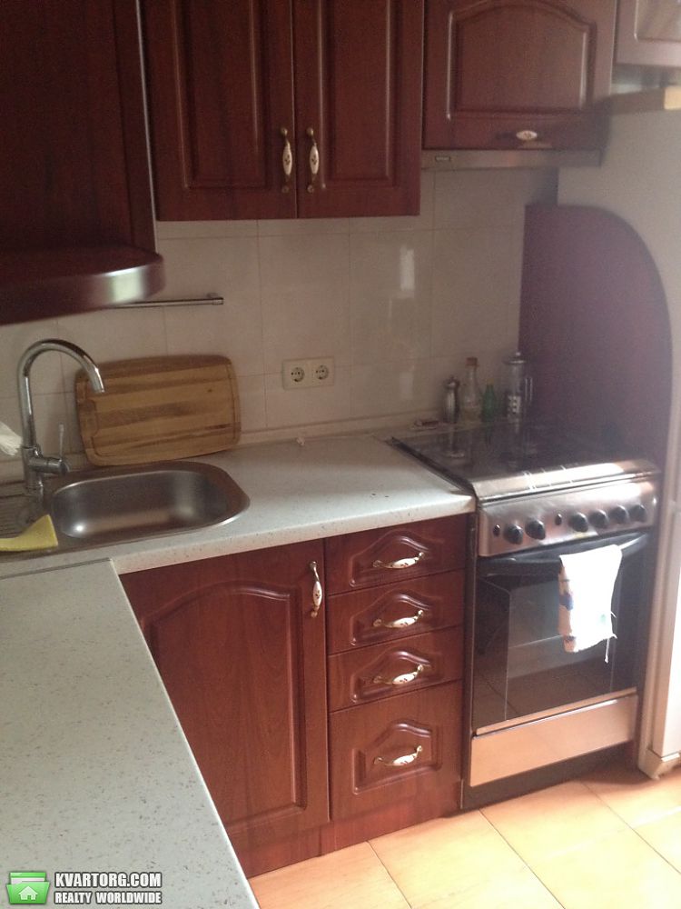 Sell 2-room apartment. Киев,  Кустанайская — photo 2