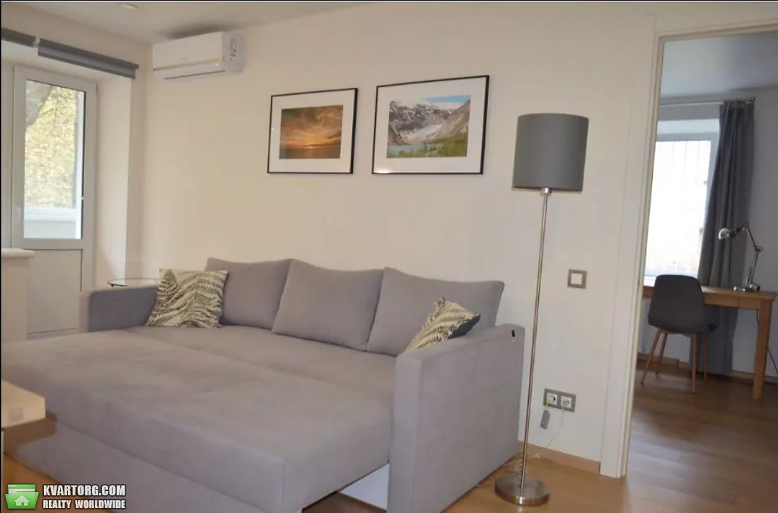 Rent out 2-room apartment. Киев,  Кловский спуск — photo 2