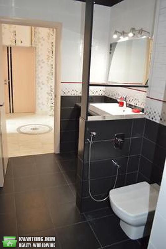 Rent out 2-room apartment. Киев,  Полтавская — photo 5
