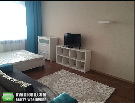 Rent out 1-room apartment. Киев,  Ломоносова — photo 1