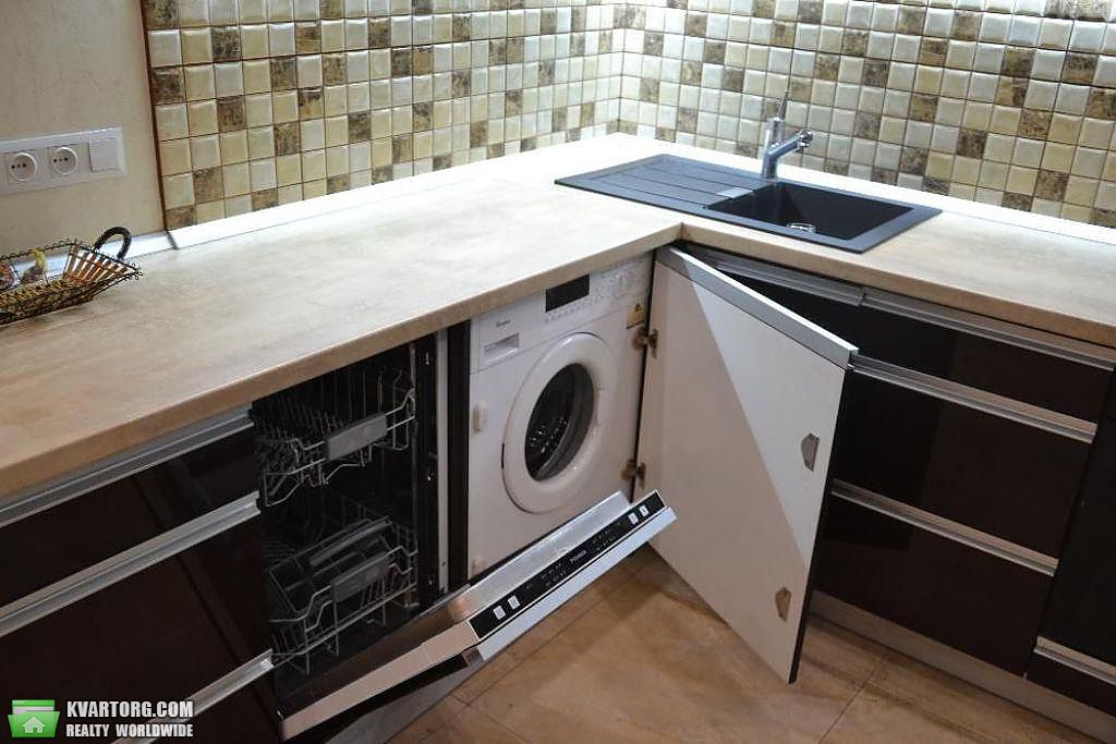 Rent out 2-room apartment. Киев, Деловая — photo 7