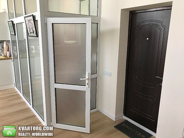 Rent out 1-room apartment. Киев,  Урловская — photo 9
