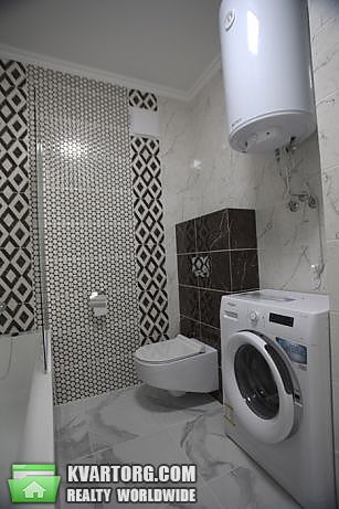 Rent out 2-room apartment. Киев,  Липковского — photo 6