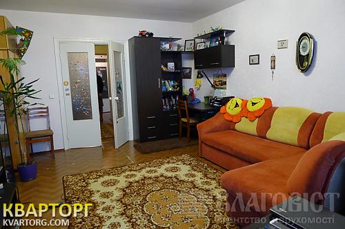 Sell 3-room apartment. Киев, Дарницкий бул — photo 1