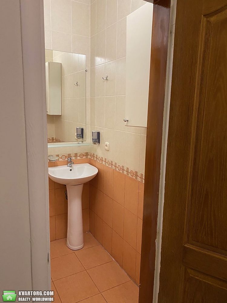 Rent out office. Киев,  Богдана Хмельницкого — photo 5