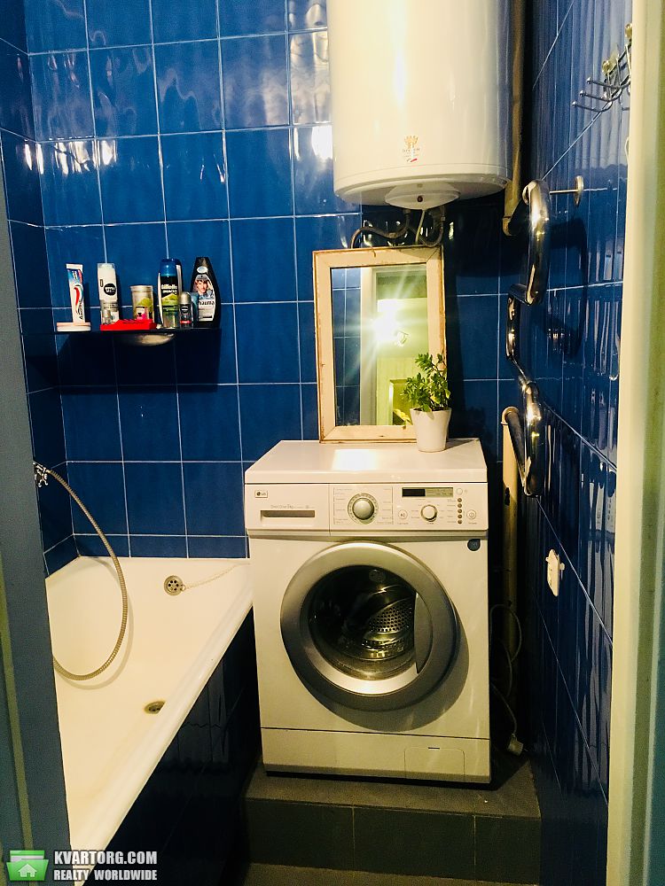 Sell 3-room apartment. Киев,  Дмитриевская — photo 8