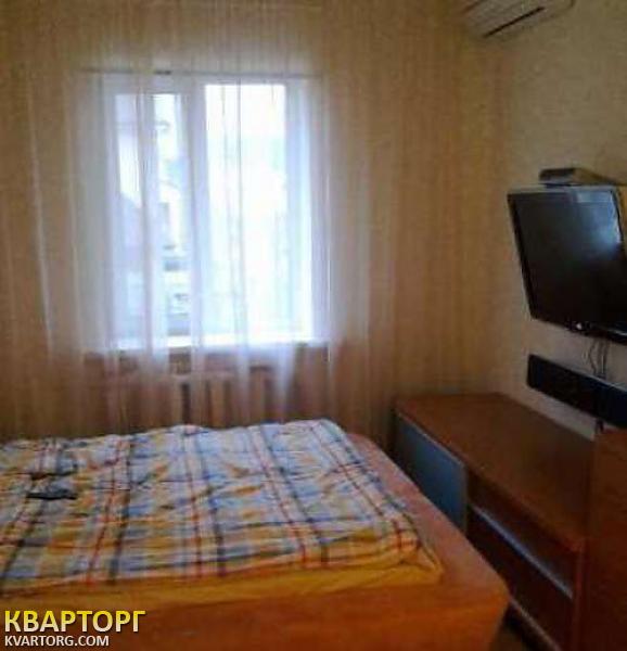 Rent out house. Киев, Богатырская — photo 8