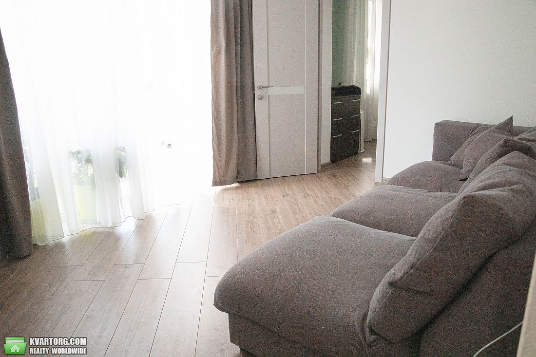 Sell 3-room apartment. Харьков, Марьинская — photo 8