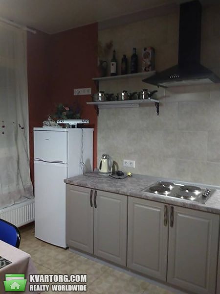 Rent out 1-room apartment. Киев,  Ракетная — photo 2