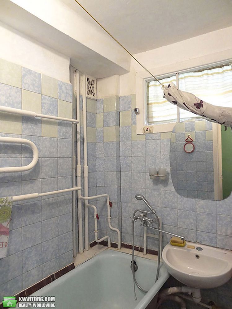 Rent out 1-room apartment. Киев,  Соломенская — photo 3
