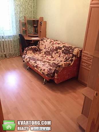 Rent out 2-room apartment. Киев,  Бажана — photo 1