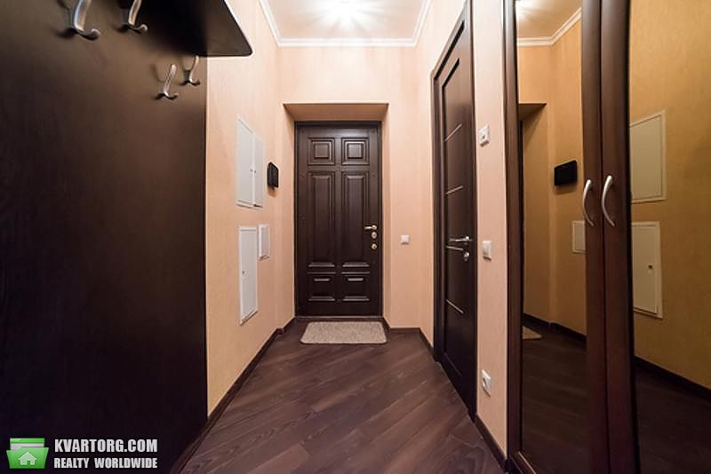 Rent out 4-room apartment. Киев,  Прорезная — photo 10