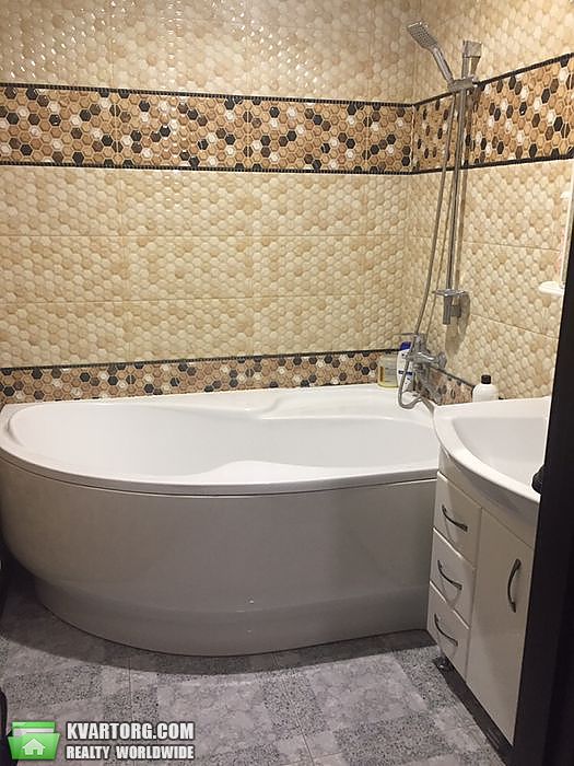 Sell 3-room apartment. Киев,  Макаренко — photo 8