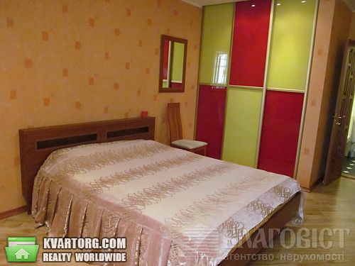 Sell 2-room apartment. Киев, Старонаводницкая — photo 1